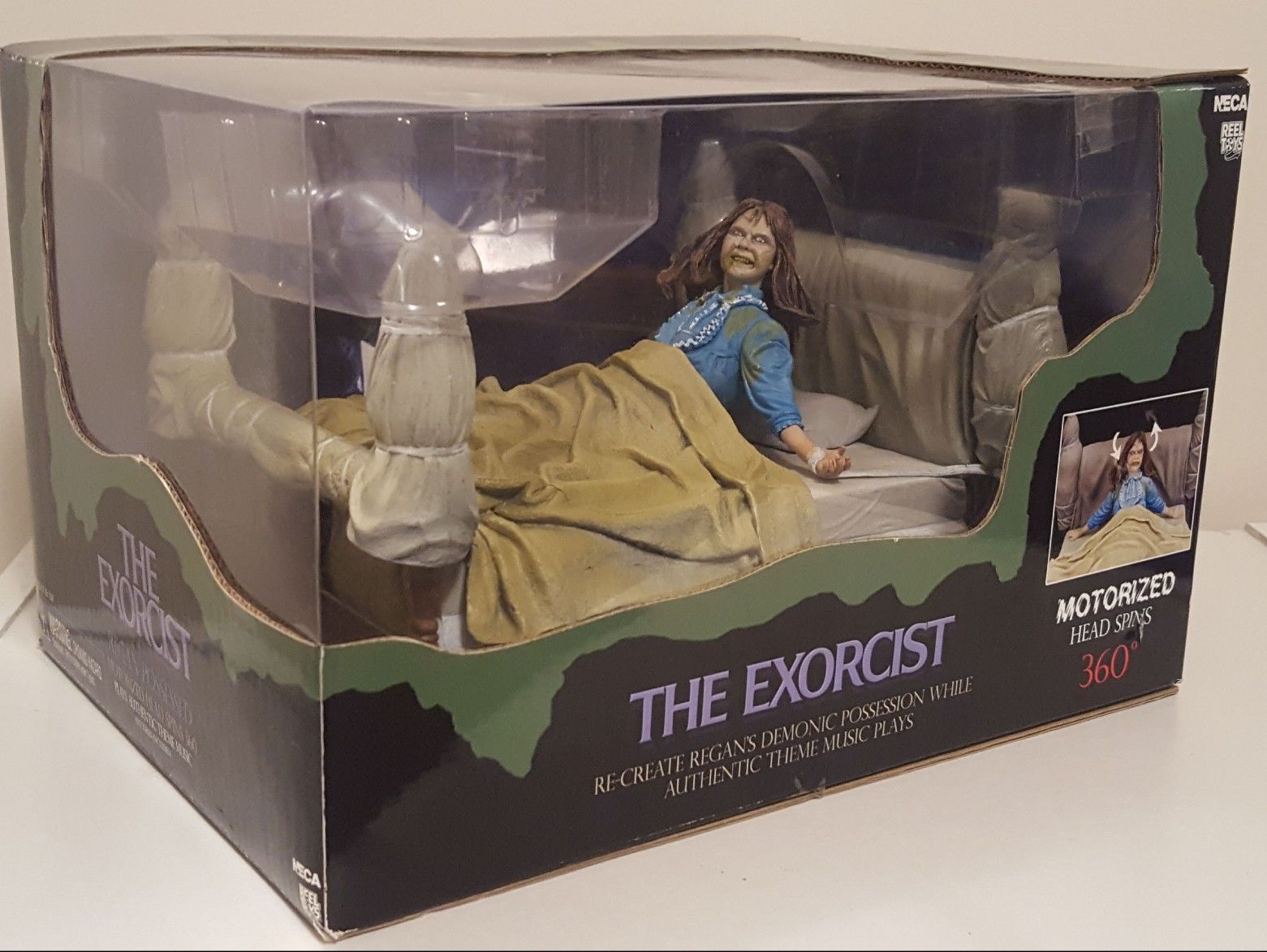 L'Exorciste : des objets collectors du film d'horreur culte !